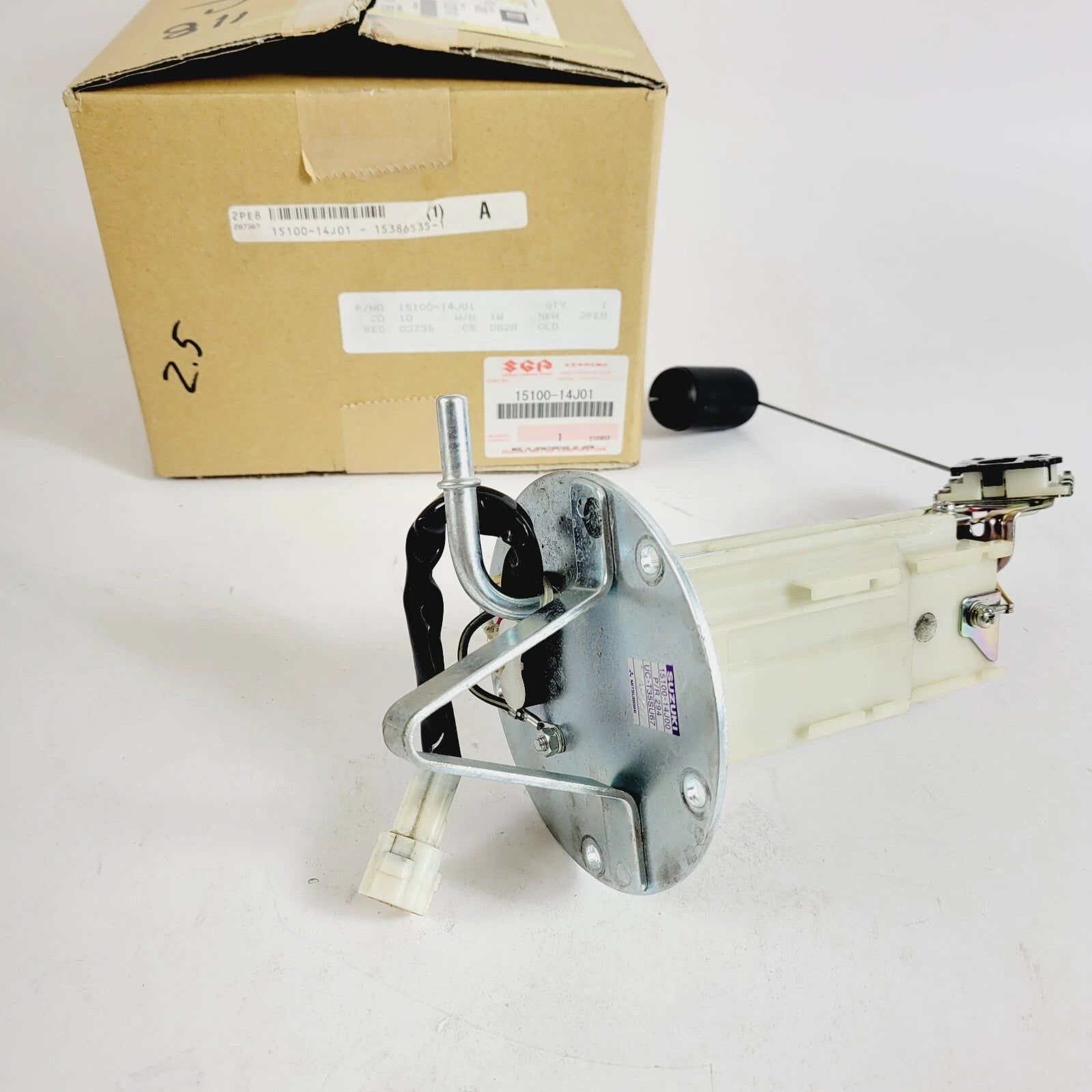 EFI Fuel Pump Module Assembly for Suzuki GSX-R600 GSX-R750 (2011–2023) 15100-14J01