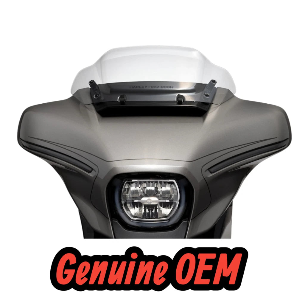 Wind Splitter 8in Windshield for Harley Davidson FLHX (2023–2023) 57400601 Light Smoke