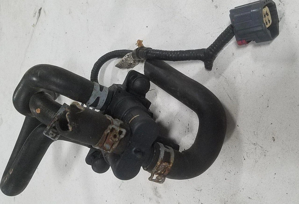 Heater Control Valve for Lincoln LS V8 V6 (2000–2002)
