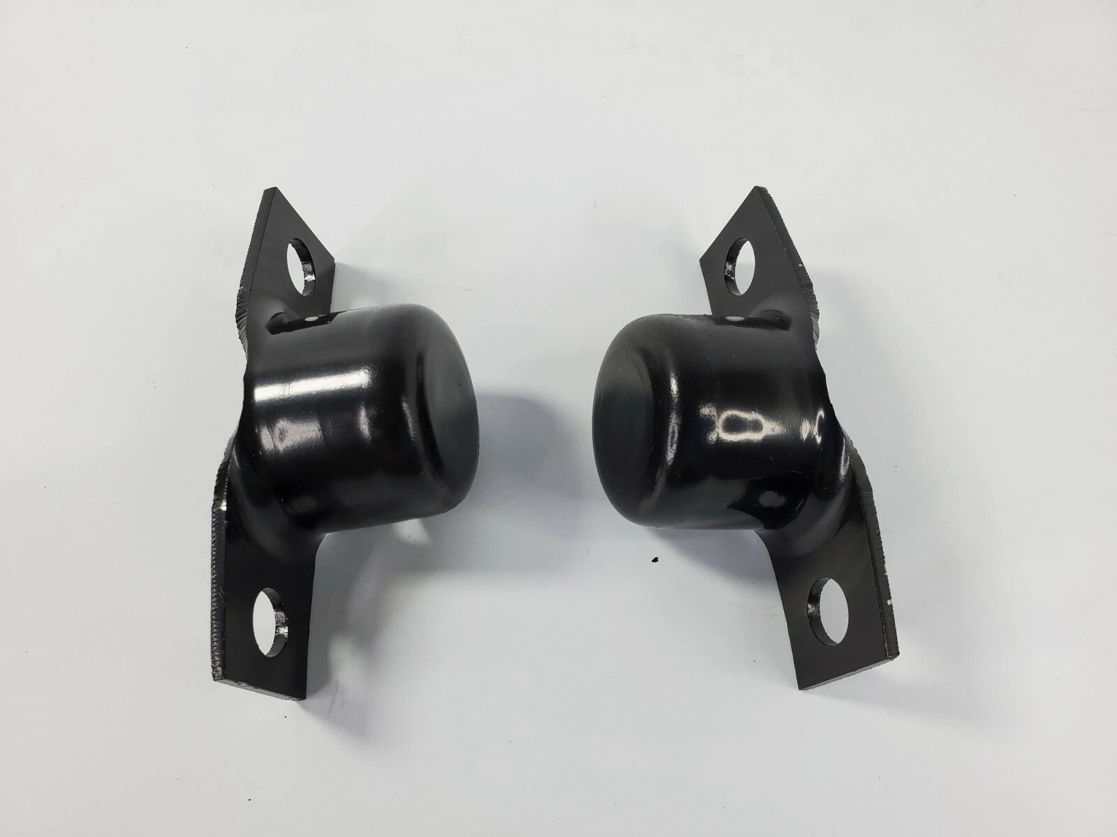 Tailgate Hinge Trunnions Replacement for 1964–1972 Ford Pickup Styleside