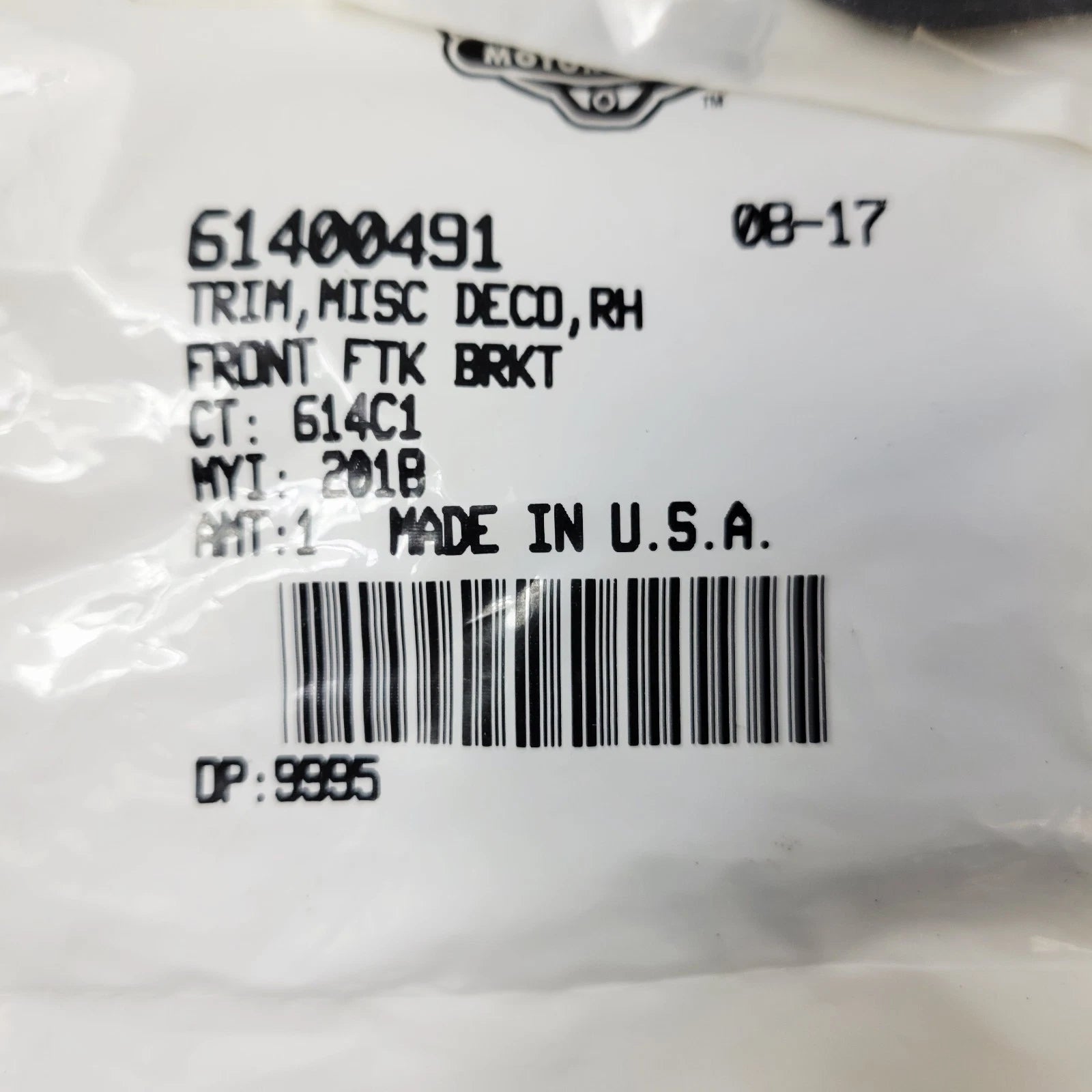 Front Fairing Trim Right Hand for Harley-Davidson Softail (61400491)