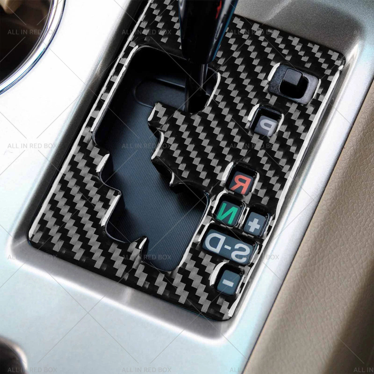 2pcs Carbon Fiber Gear Shift Console Trim for Toyota Kluger (2008–2013)