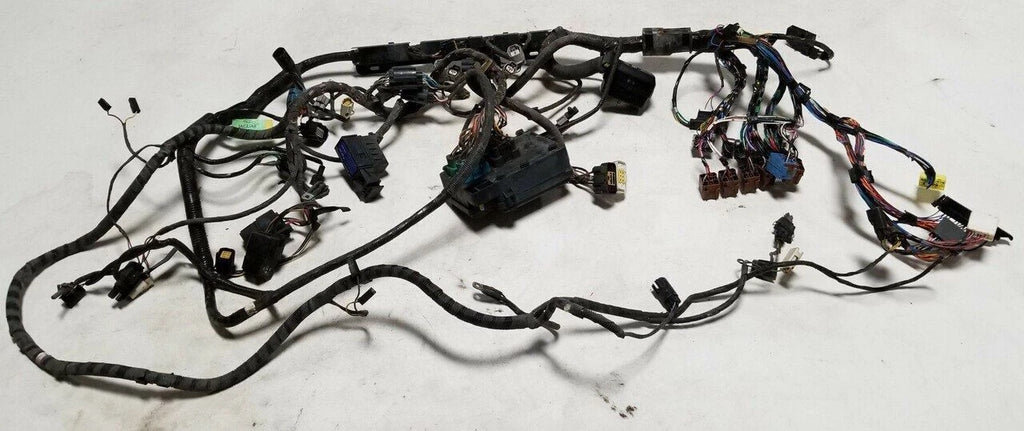 Engine Bay Management Harness with Fuse Box for Jaguar XJR (1998) LNC3350FF