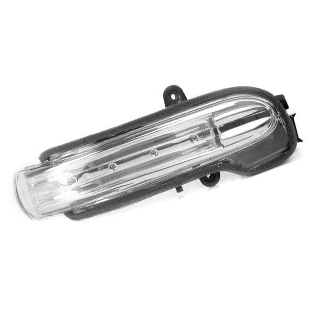 Right Mirror LED Indicator Lamp for Mercedes C Class W203 (2004–2007)