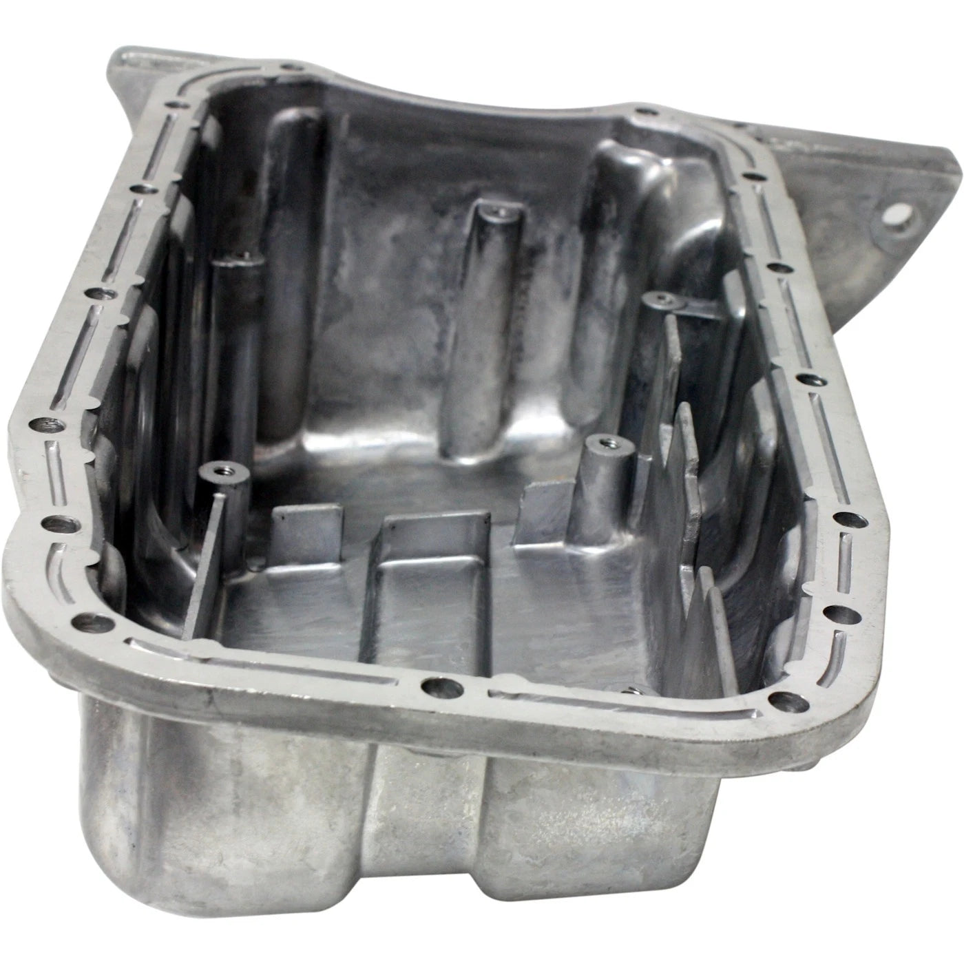 Oil Pan for Chevrolet Aveo (2004–2008) 3.5 qts, Drain Plug