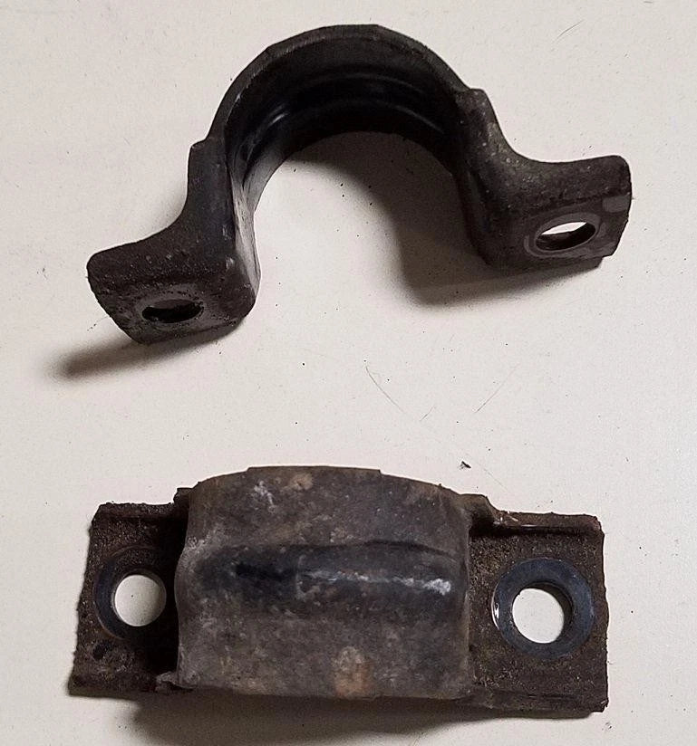Front Sway Bar Mounting Bracket for Ford Thunderbird Cougar (1989–1997)