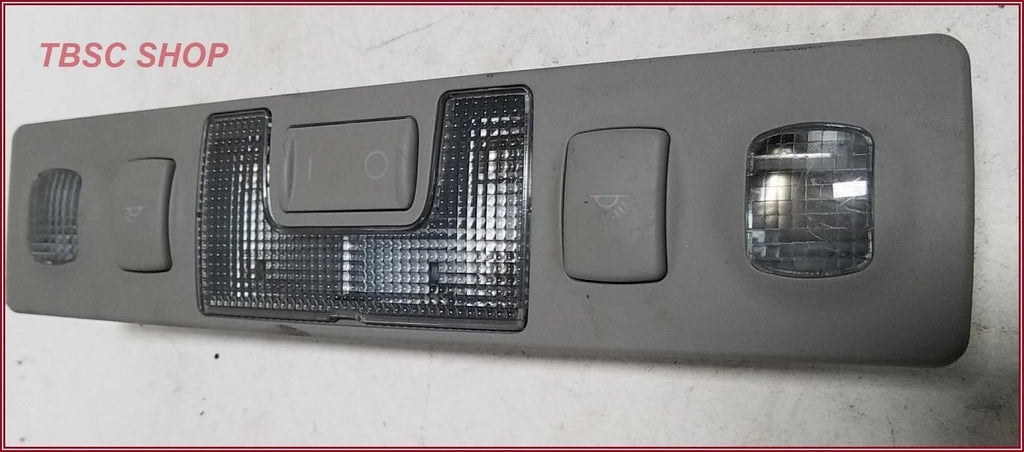 Rear Reading Dome Light Assembly for Audi A6 (1998–2004) 4B0947111