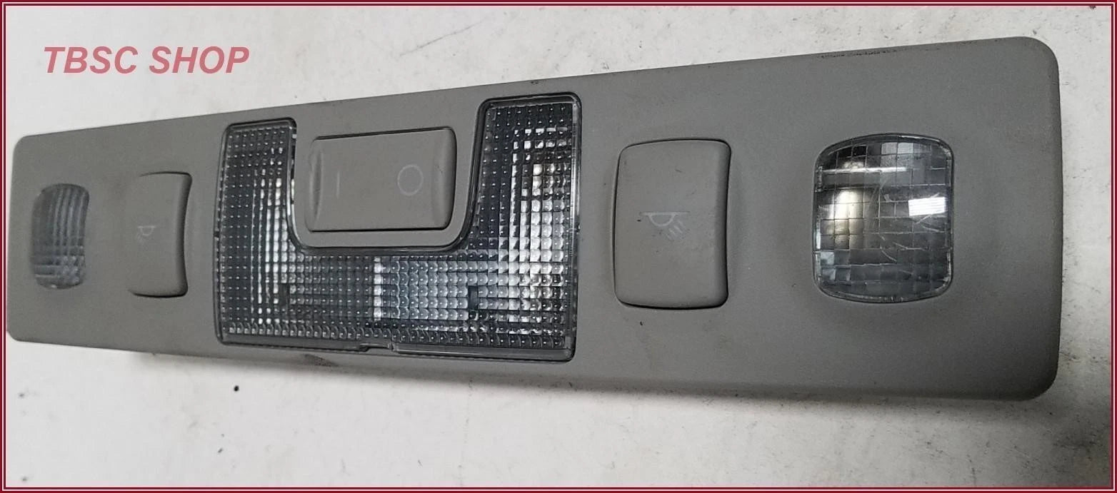 Rear Reading Dome Light Assembly for Audi A6 (1998–2004) 4B0947111