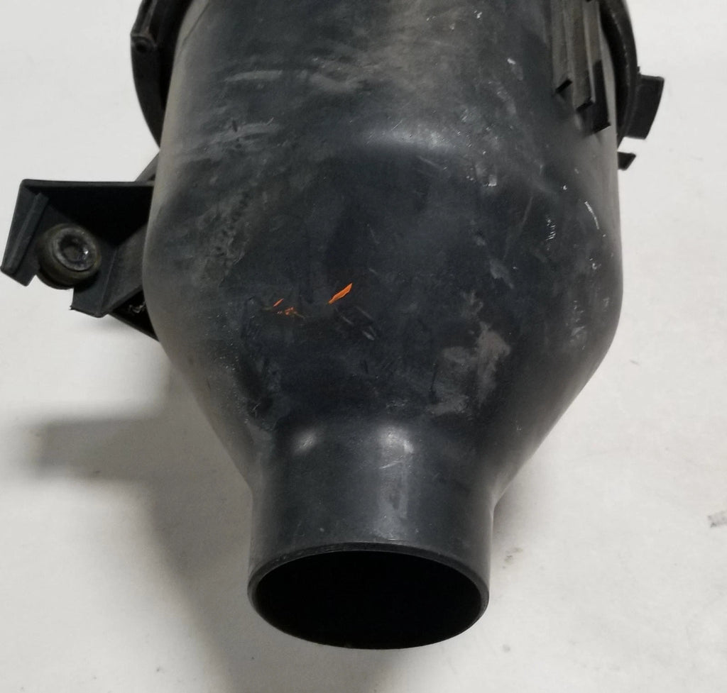 Airbox MAF Housing Assembly for Lincoln Continental 4.6L (1995–2002)