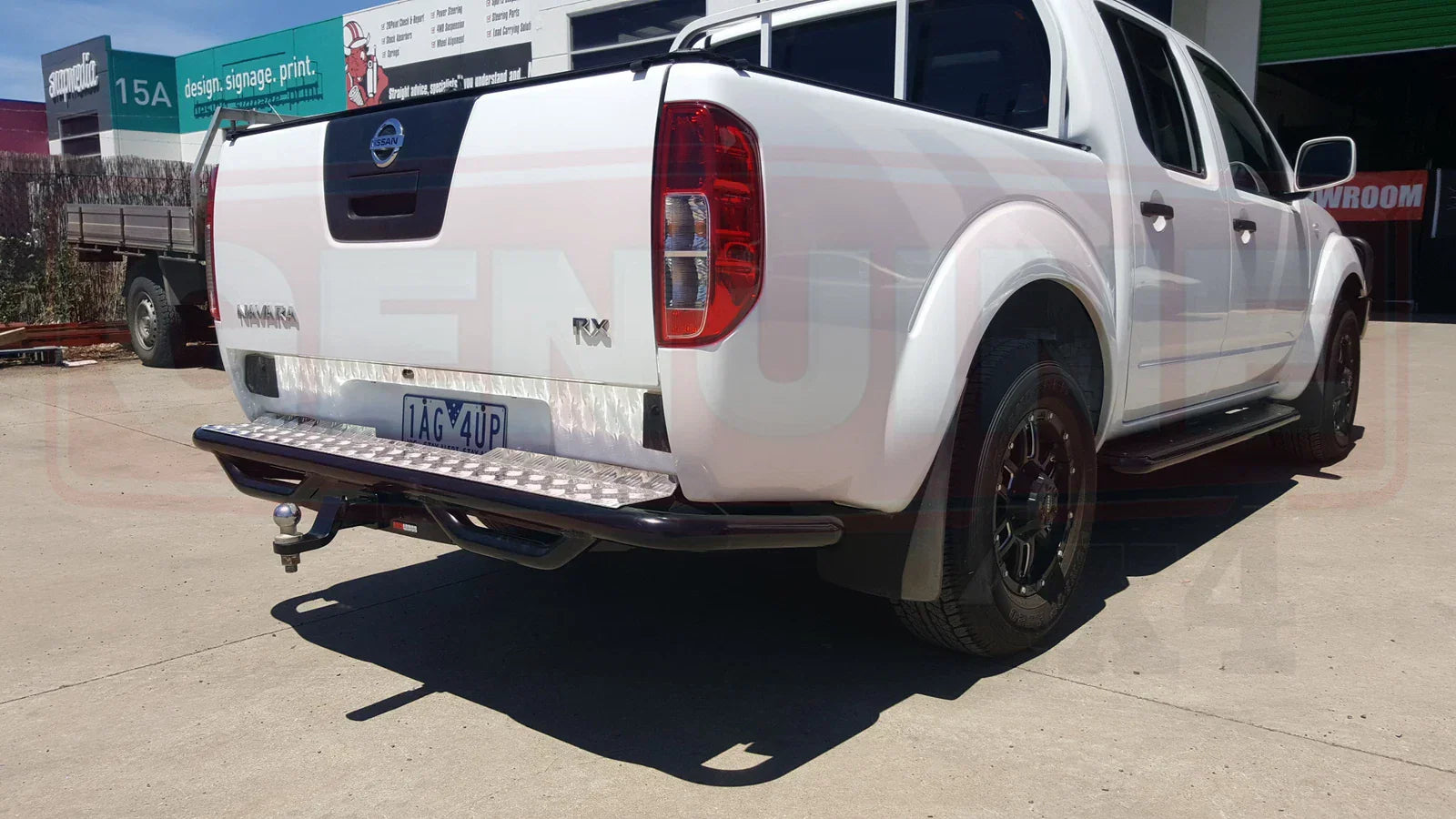 Chrome Tailgate Handle Cover for Nissan Frontier Navara D40 (2005-2014)