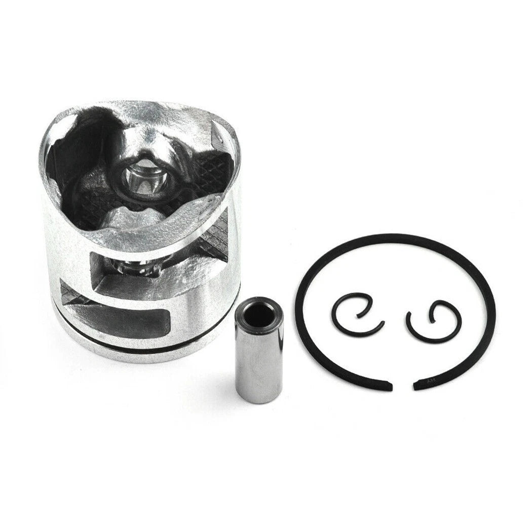 Replacement Rings and Pistons for Your Favorite Saw