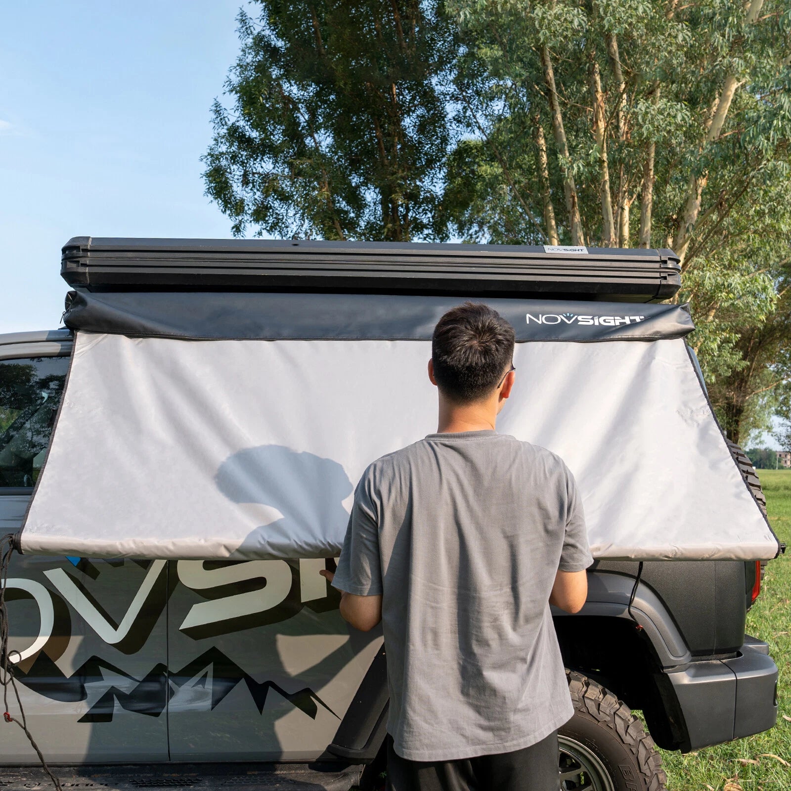 Car Awning Tent for SUV (6.5x8.2ft) Waterproof Rooftop Shelter Sunshade