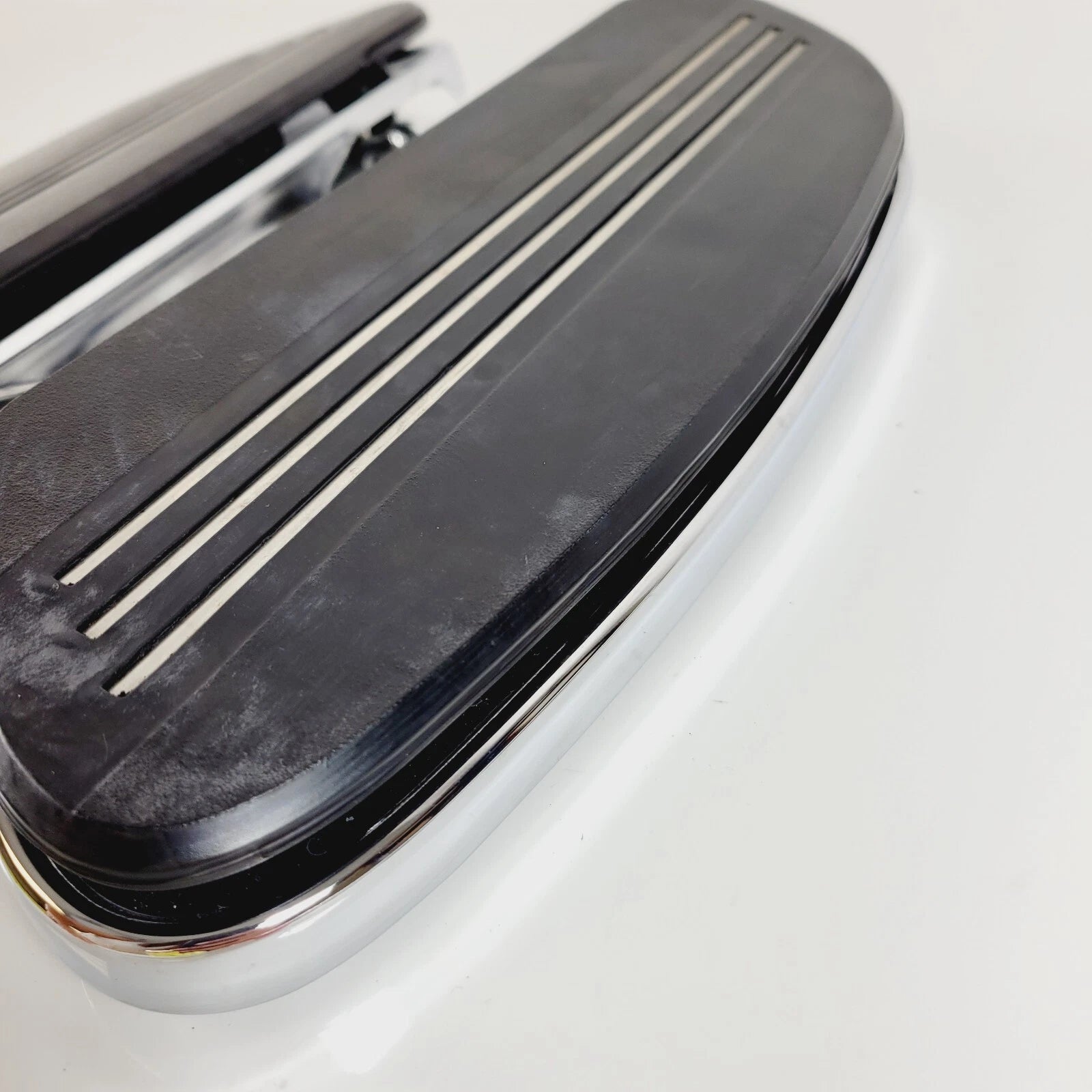 Genuine Chrome Swept Wing Streamliner Floor Boards for Harley Touring