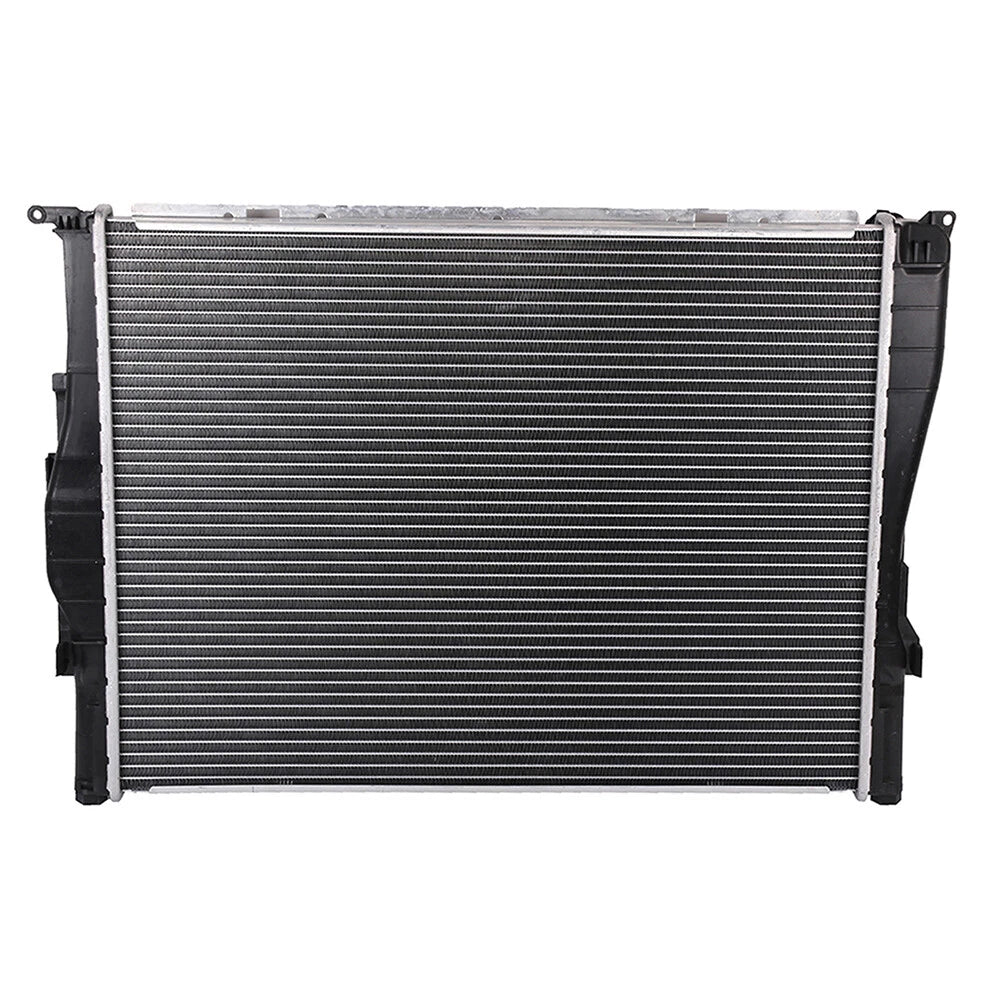 Aluminum Radiator for BMW 128 135 325 328 330 Z4 (2006–2012)