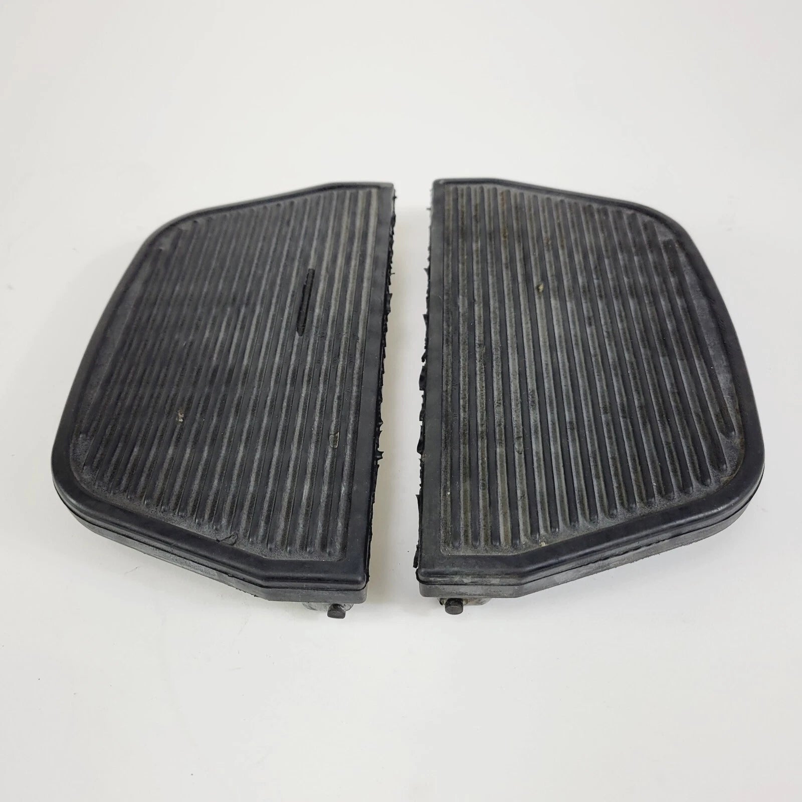 Rubber Passenger Footboard Inserts for Harley Davidson Touring (1997–2023)