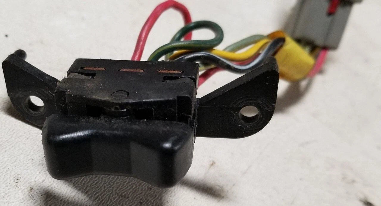 Antenna Switch for Lincoln Mark VII (1984–1989)