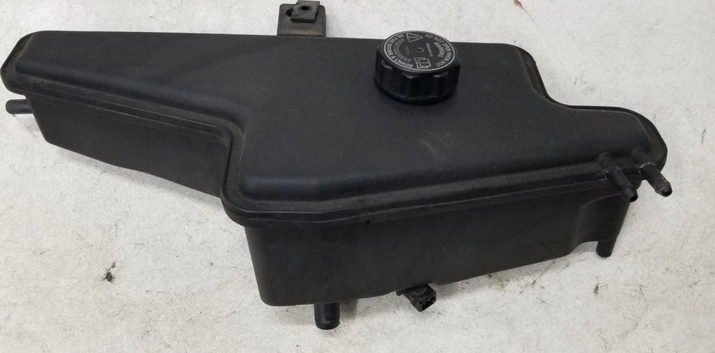 Coolant Reservoir Overflow Tank MNA4400A for Jaguar XJR XJ6 XJ12 (1995–1997)