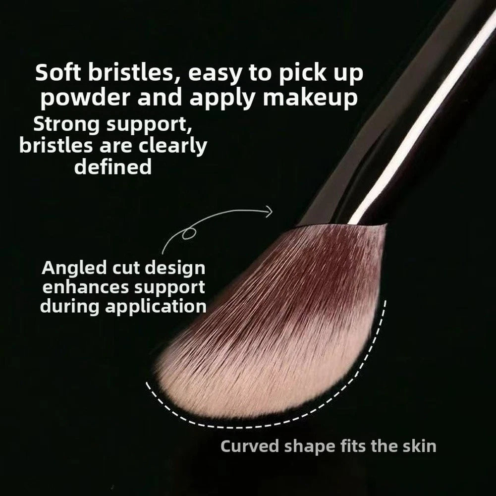 Sloped Synthetic Fiber Blush Brush for Makeup Application