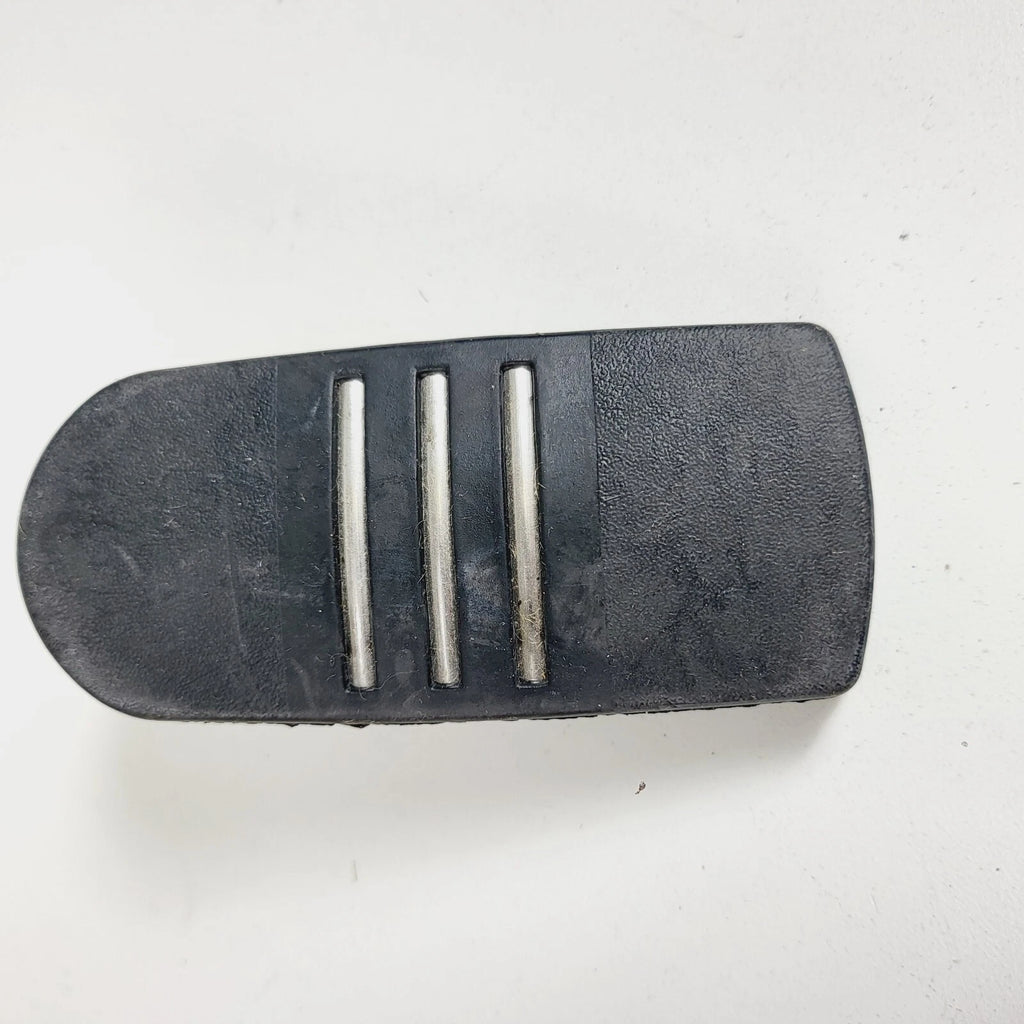 One Foot Peg Pad Insert for Harley Touring (NOS)