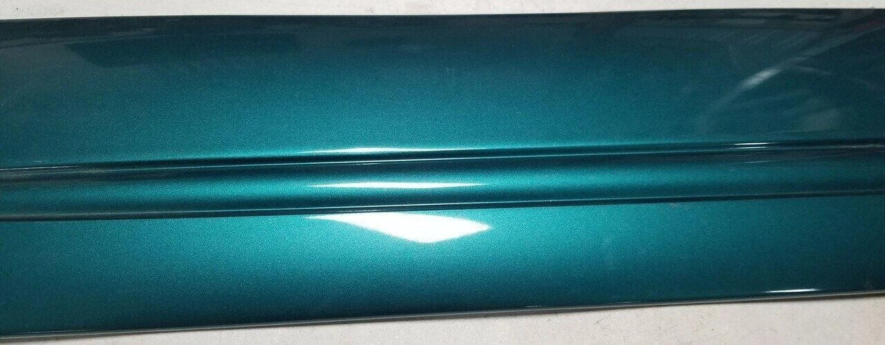 Exterior Door Molding RH Passenger Side for Ford Thunderbird Cougar (1996–1997)