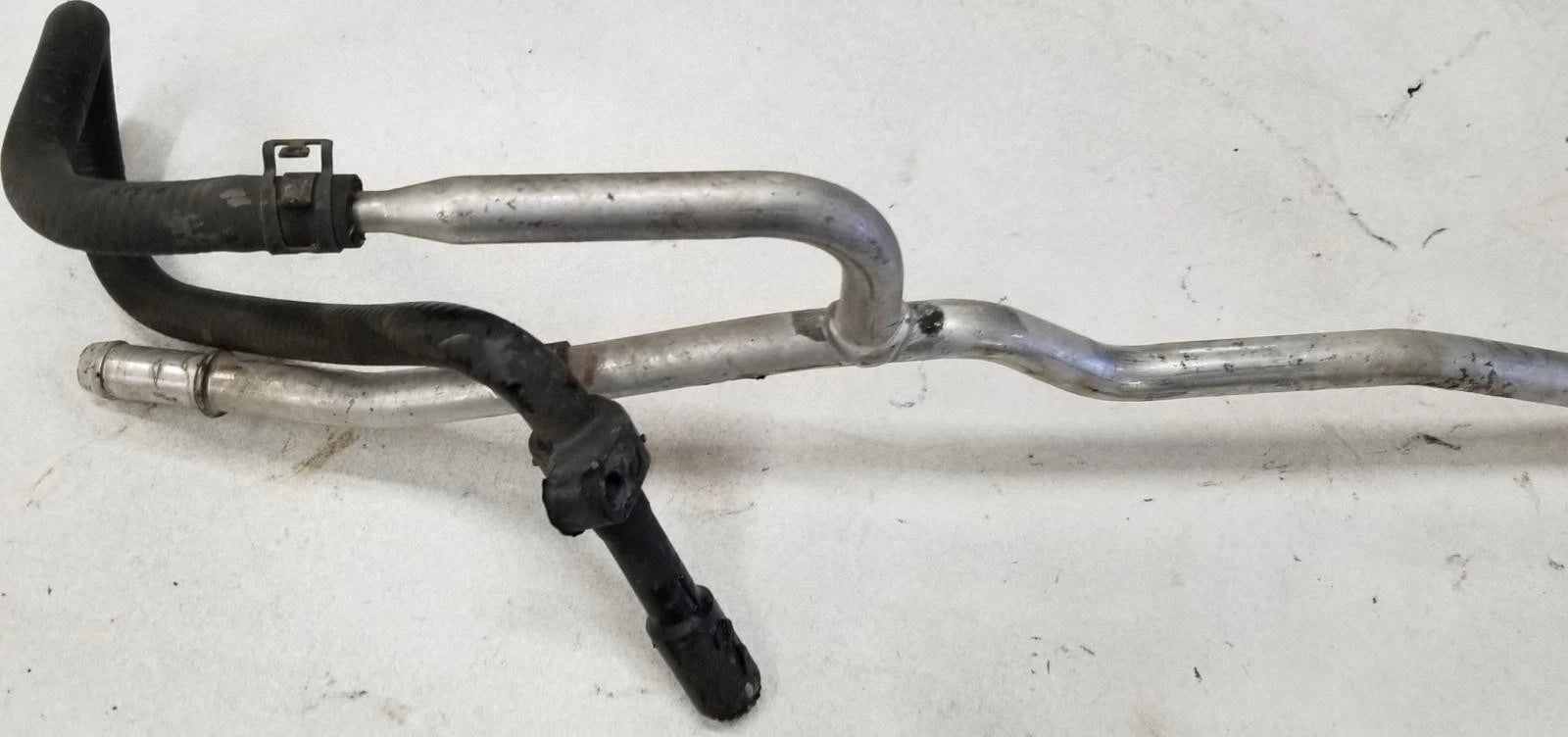 Rear Firewall Coolant Pipe Hose for Jaguar S-Type (2000–2002) V6 V8