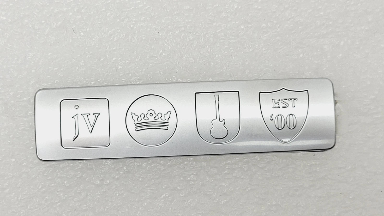 Trunk Decal Nameplate Emblem for Chrysler 300 (2013–2014) Mopar 68193099AA