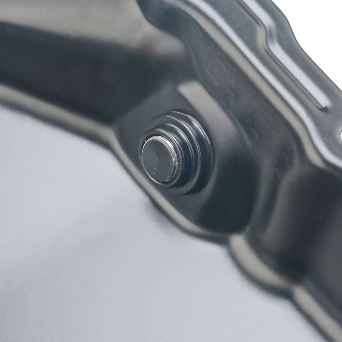 Lower Oil Pan for Volkswagen Passat Tiguan Audi Q3 (2009–2015)