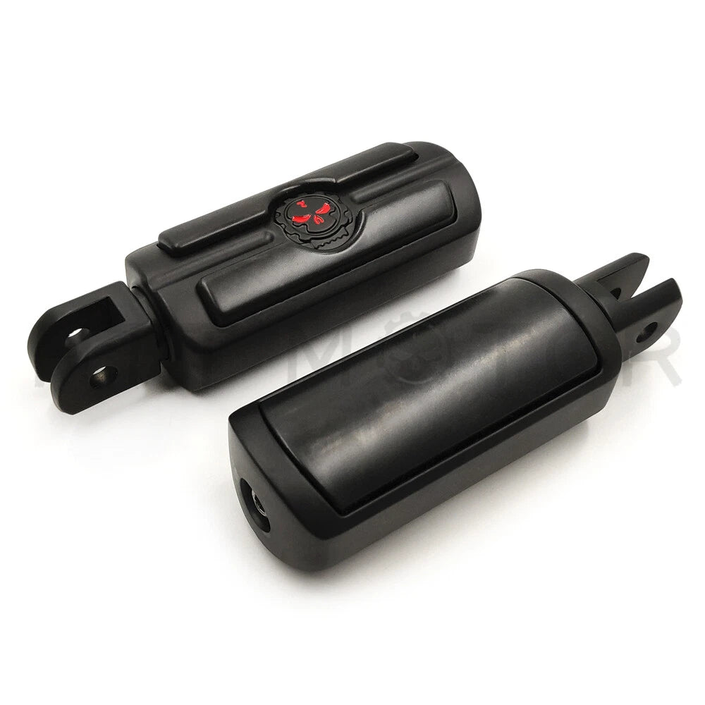 Black Gear Skull Footpegs for Harley FXBB FXBR FXBRS FXLR (2018–2023)