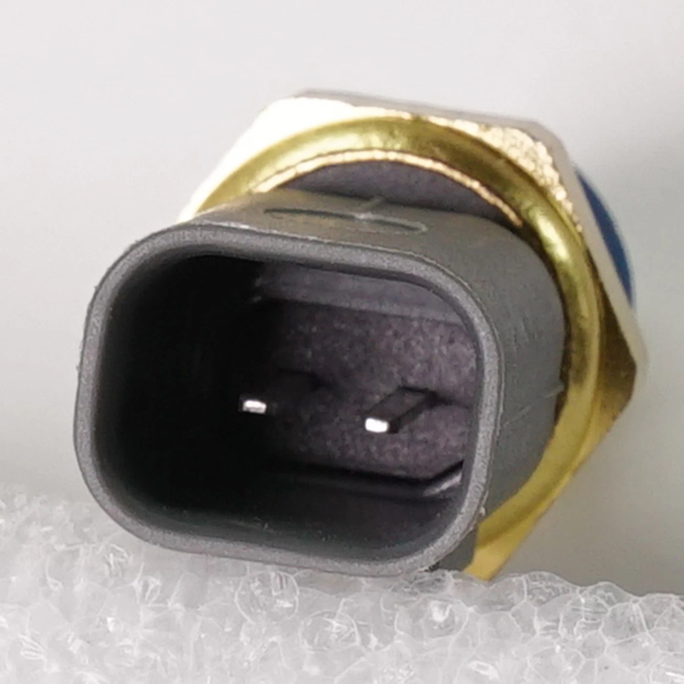 Oil Filter Housing for Town and Country, Ram 1500, Jeep Grand Cherokee