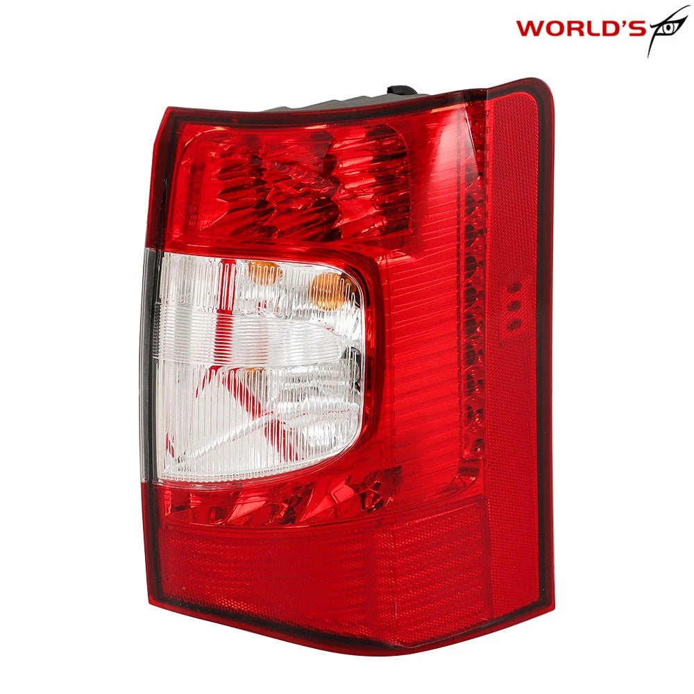 Set of 2 LED Tail Lights for Chrysler Town & Country (2011–2016)