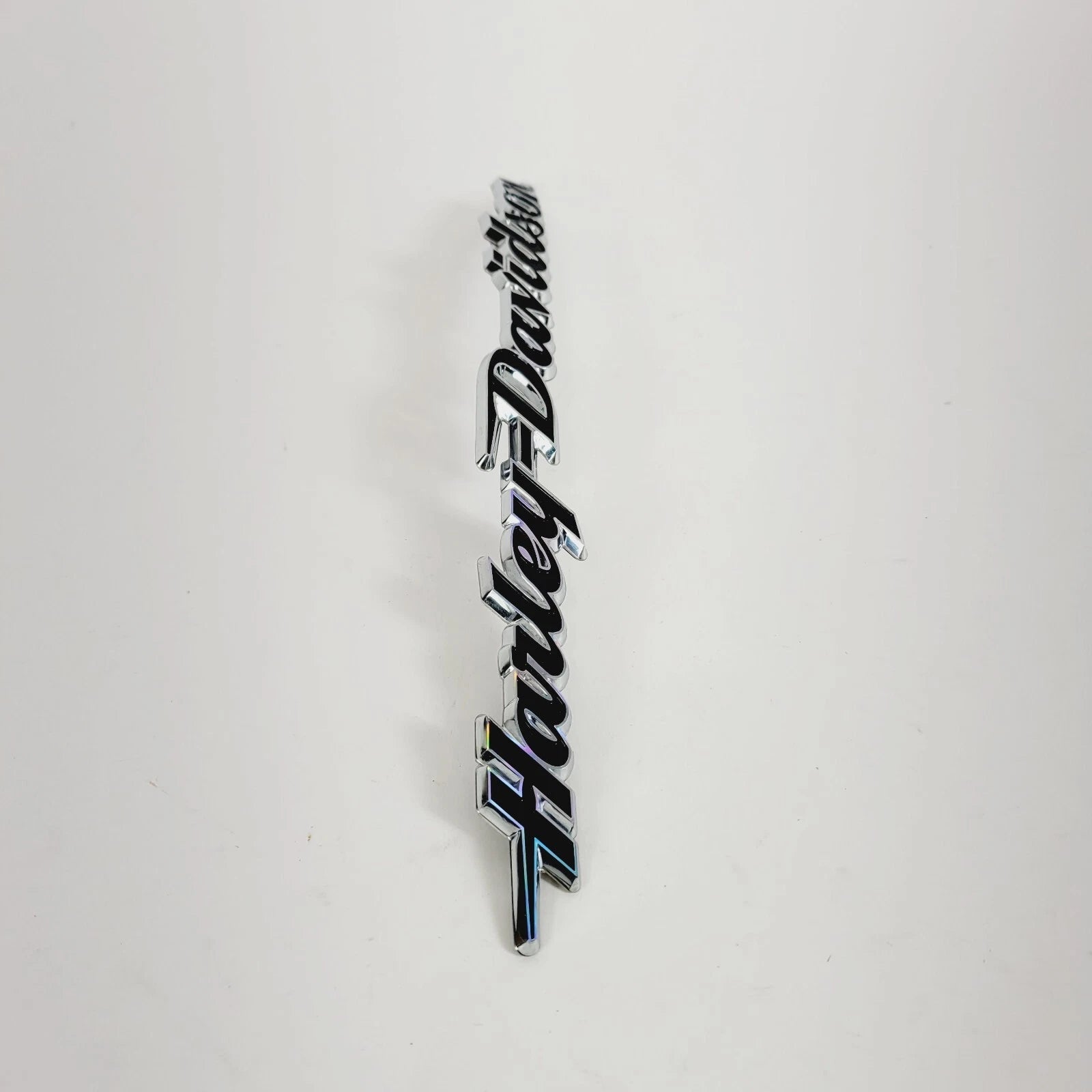 Right Side Fuel Gas Tank Emblem for Harley-Davidson Softail Deluxe (2011–2017)