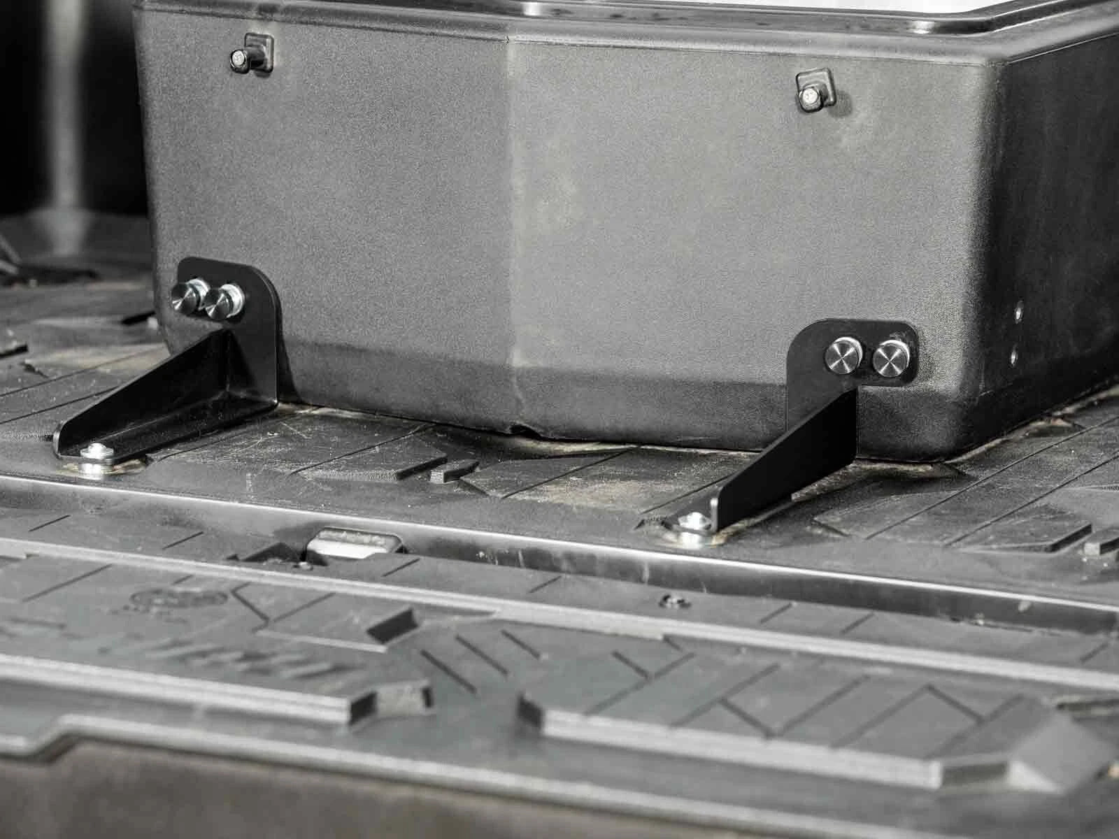 SuperATV Cooler / Cargo Box for Can-Am Commander 1000 (2021)