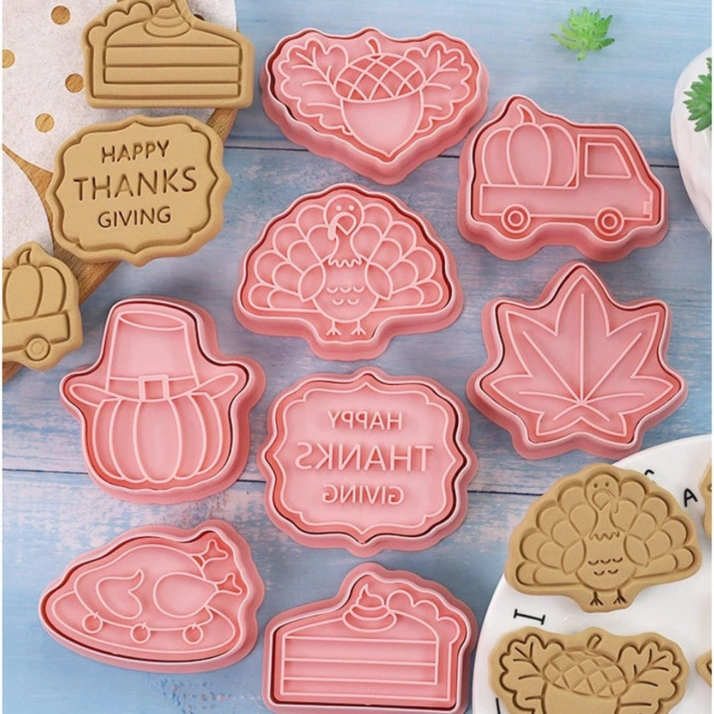 8-Piece Thanksgiving Cookie Molds with Press-and-Lift Mechanism