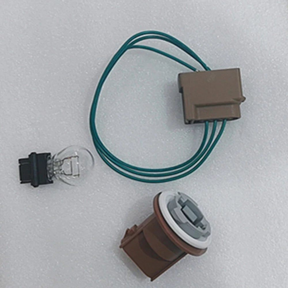 Headlamp Light Socket Pigtail + 3157 Bulb for Ford