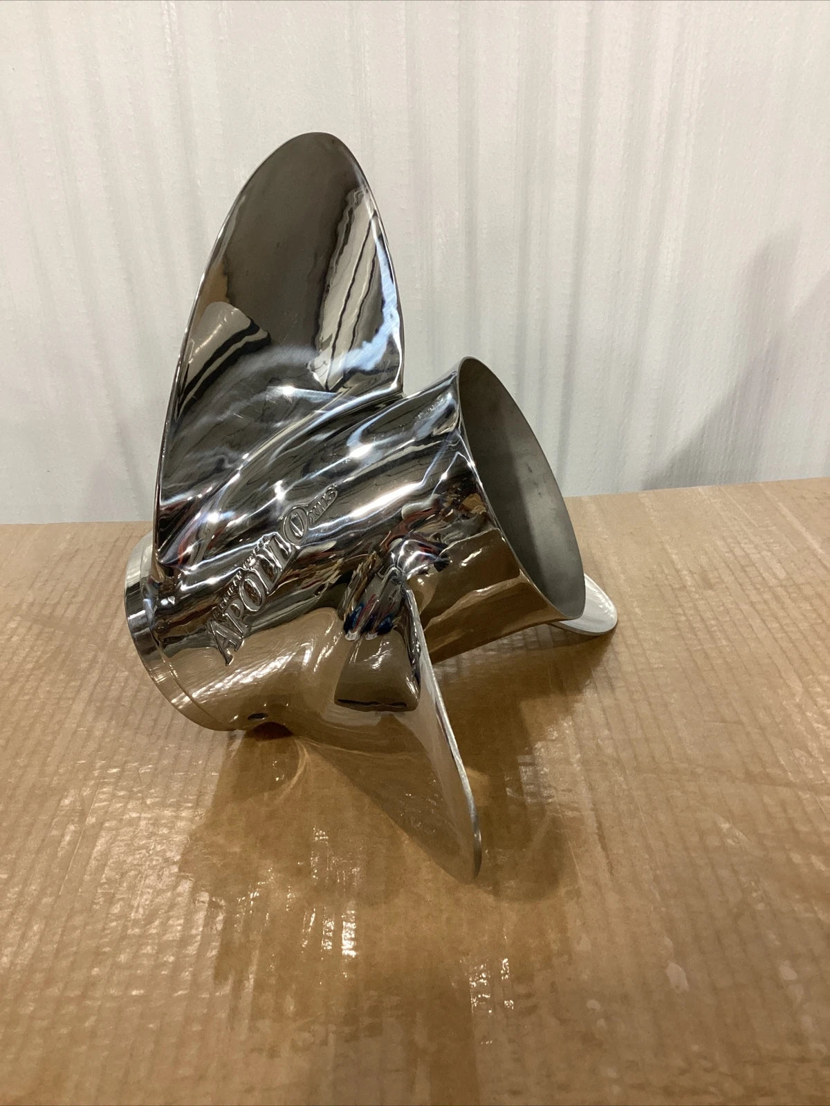 3 Blade Propeller 14 x 21p for Michigan Wheel Apollo (Out Of Box) 993055