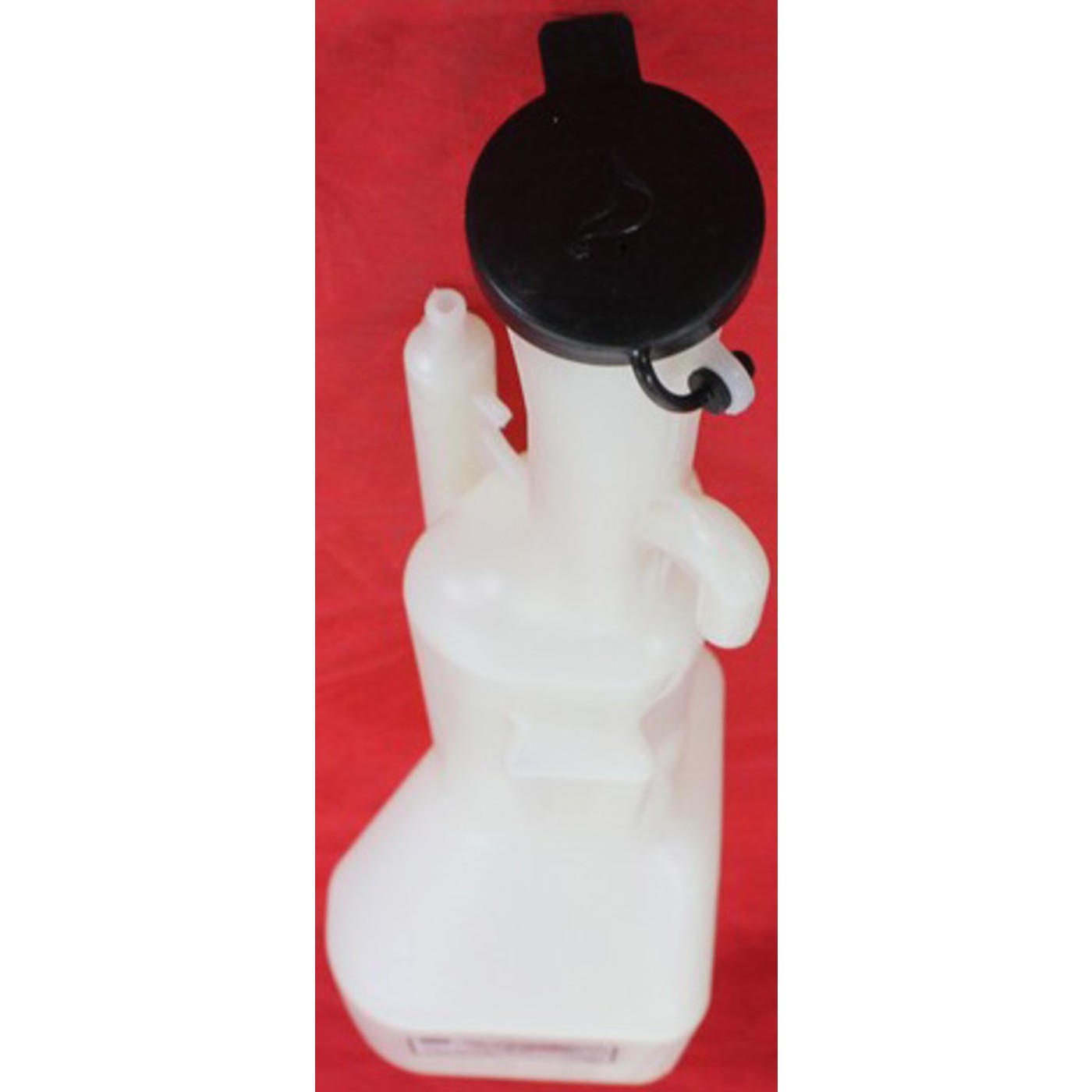 Coolant Reservoir for Mitsubishi Endeavor, Galant (2004–2012) w/ Cap