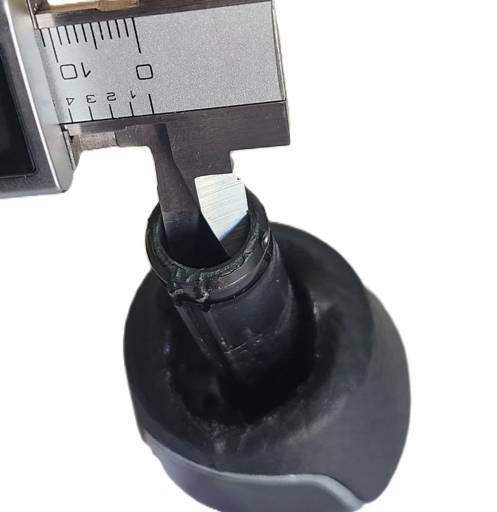 5-Speed Leather Gear Shifter Knob for Ford Fiesta Focus S-Max Mondeo (2005–2018)