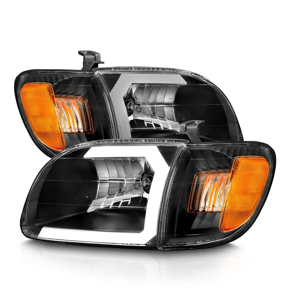 Headlight Assembly with Clear Lens for Toyota Tundra (2000–2004)