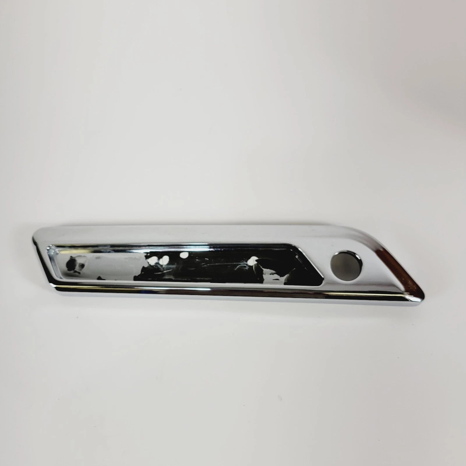 Chrome Saddlebag Left Latch Hinge Cover for Harley Davidson Touring (2014–2023)