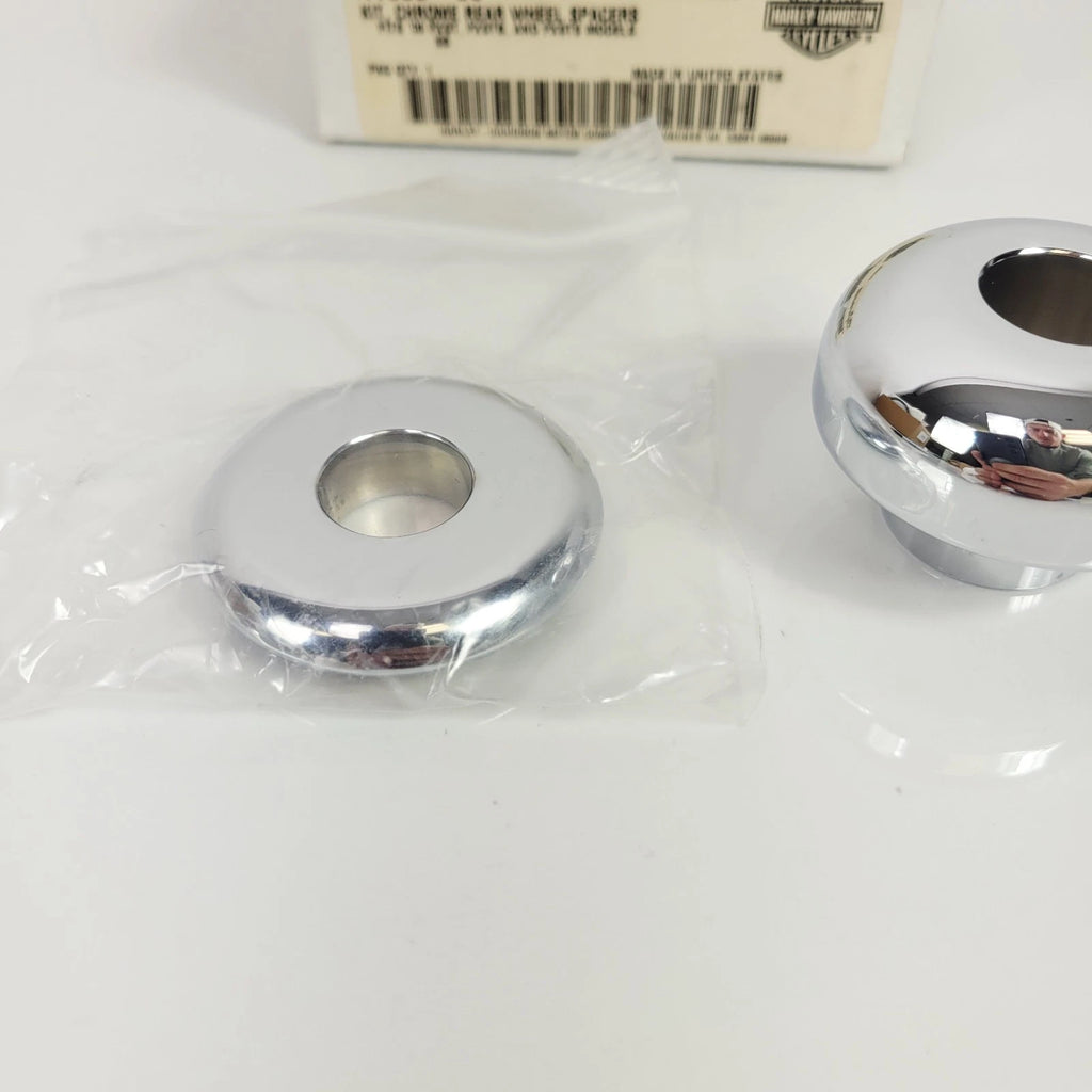 Chrome Rear Wheel Spacer Kit for Harley Softail FXST FXSTB FXSTS (2006) 41608-06