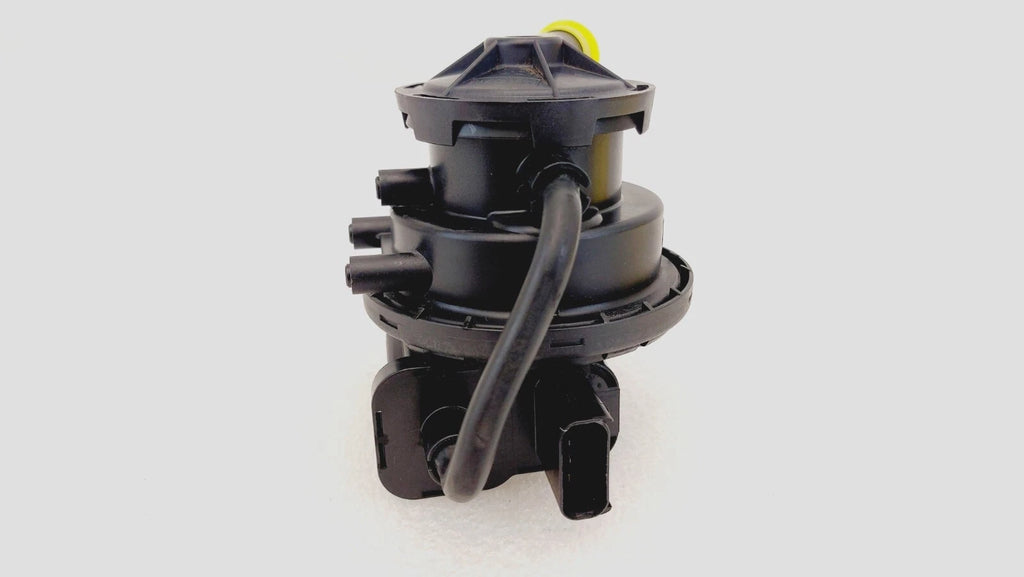 Emission Leak Detection Pump for Chrysler Sebring Dodge Stratus (2003–2004) 04891414AC