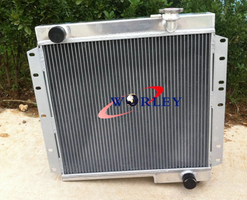 3Row Aluminum Radiator for Toyota Land Cruiser FJ40 FJ45 (1960-1984)