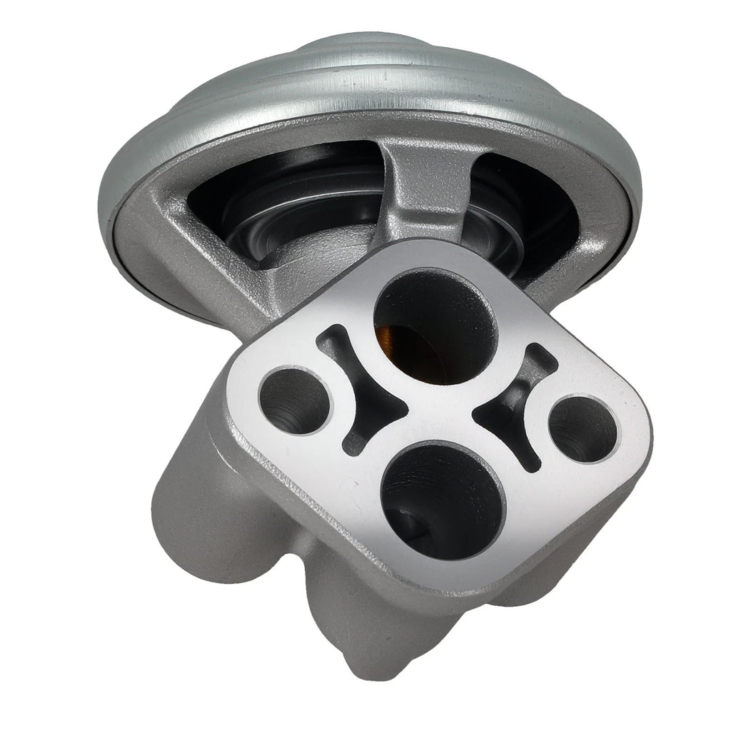 EGR Valve w/ Gasket for Mitsubishi Montero Sport (1997–1999) EGV900 MD155224
