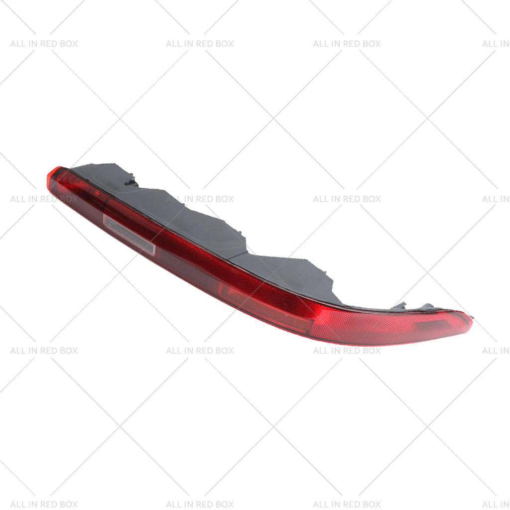 Right Rear Bumper Tail Light Assembly 4M0945096 for Audi Q7 (2016–2023)