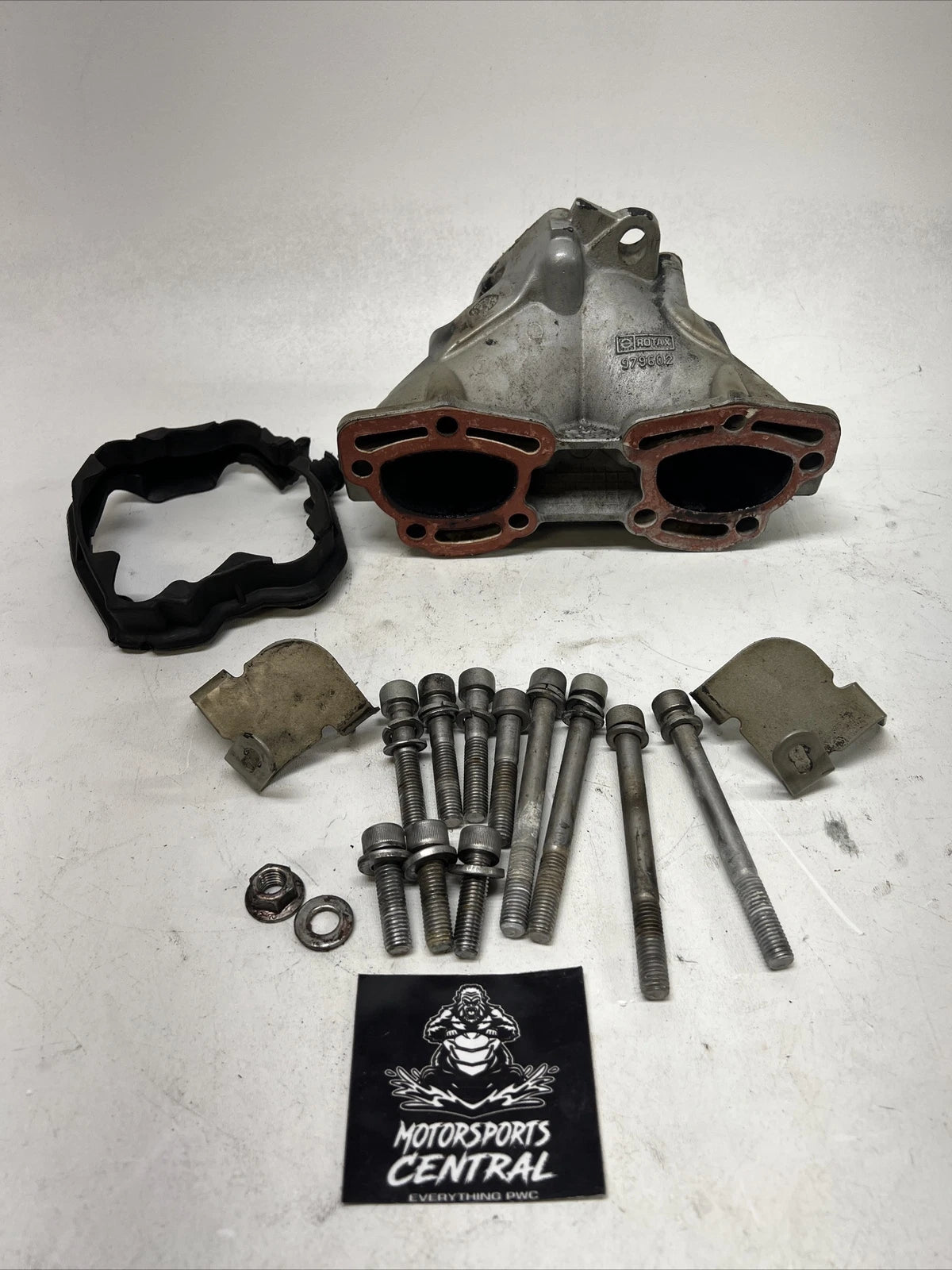 Exhaust Manifold Assembly for Seadoo GSX XP (1998–2000) 290979604