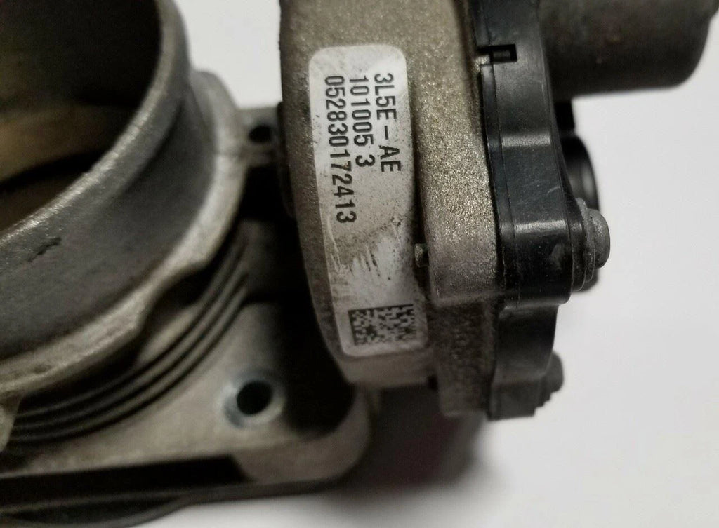 Throttle Body Assembly for Lincoln Town Car (2005–2011) 3L5E-AE