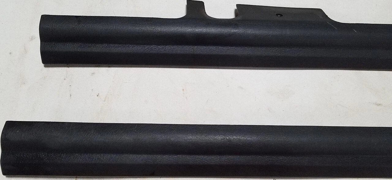Lower Seat Panel Set for Lincoln Mark VIII (1997–1998)