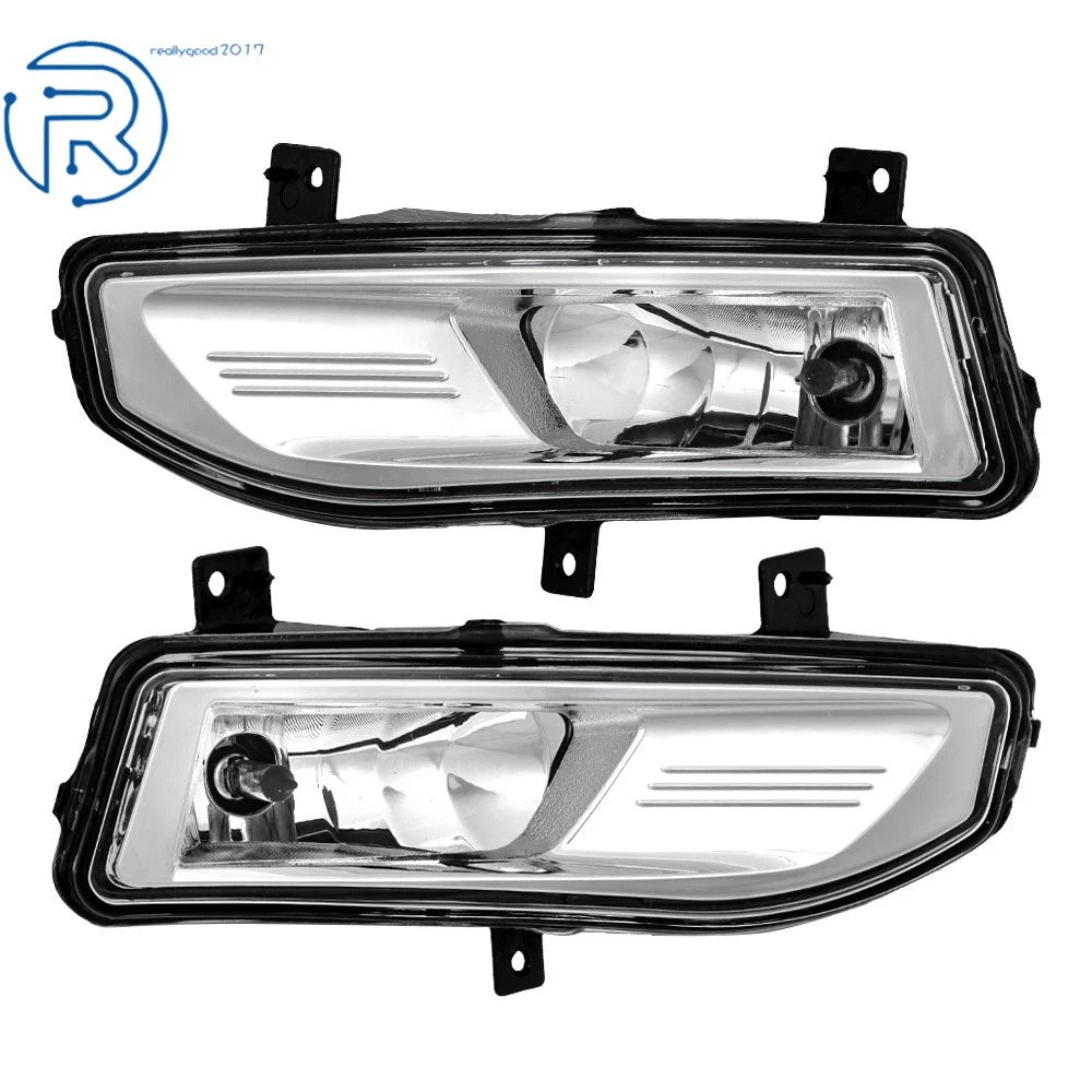 Set of 2 Halogen Fog Lights for Nissan Kicks (2017–2019)