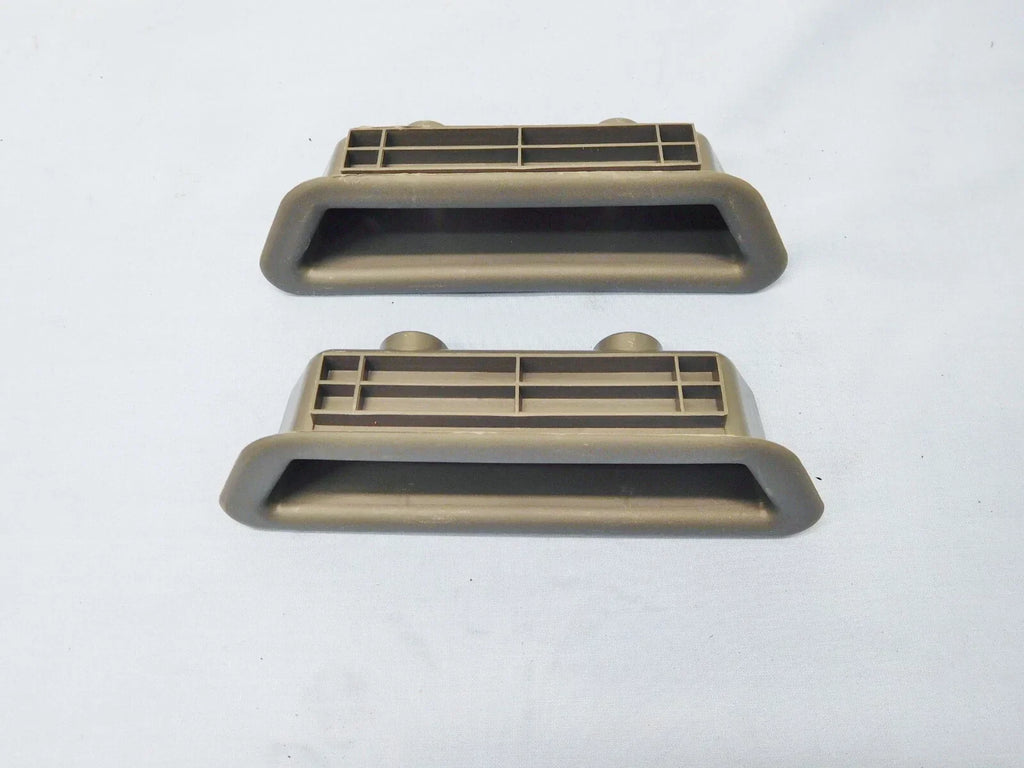 Grey Inner Door Pulls for Holden TF, R7, R9 Rodeo (1997-2002) - 2 x Pair