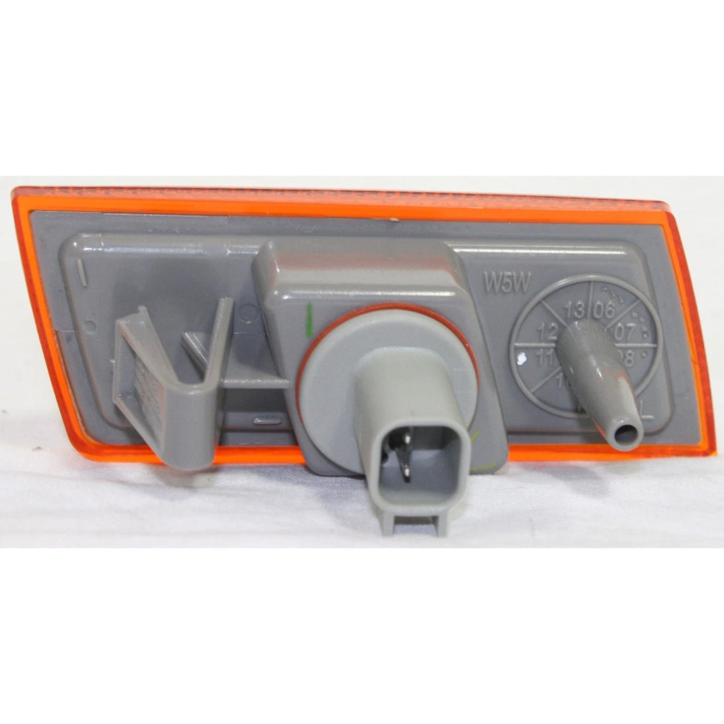 Side Marker for Chrysler 300 (2005-2010) with Bulb